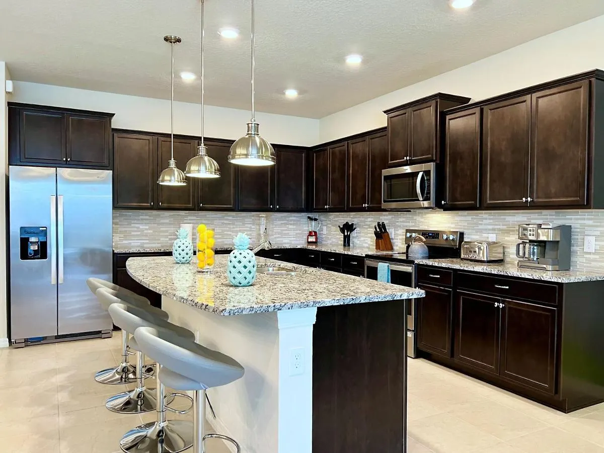 Resort Windsor Island 10Br 8Ba Villa Davenport United States